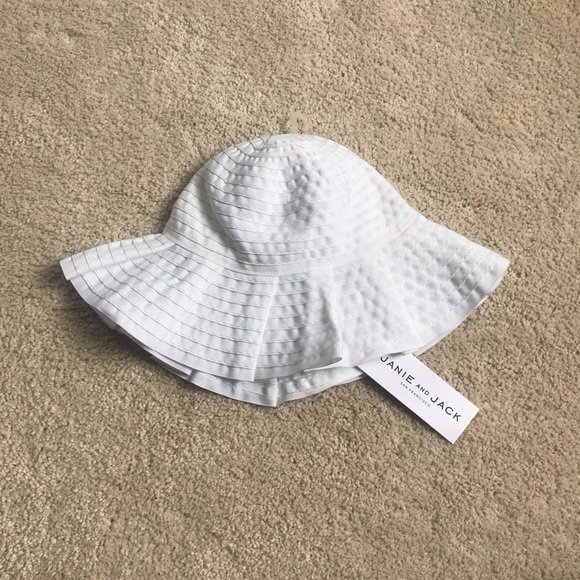 NWT Janie and Jack Girls Bow Hat in White, 3-6 mos - Picture 2 of 4